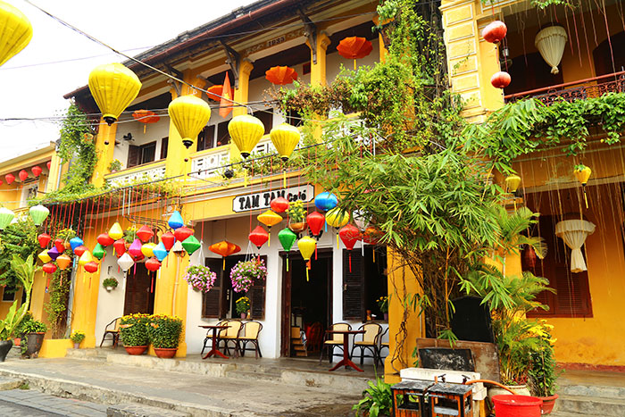 what to do in hoi an traditional house